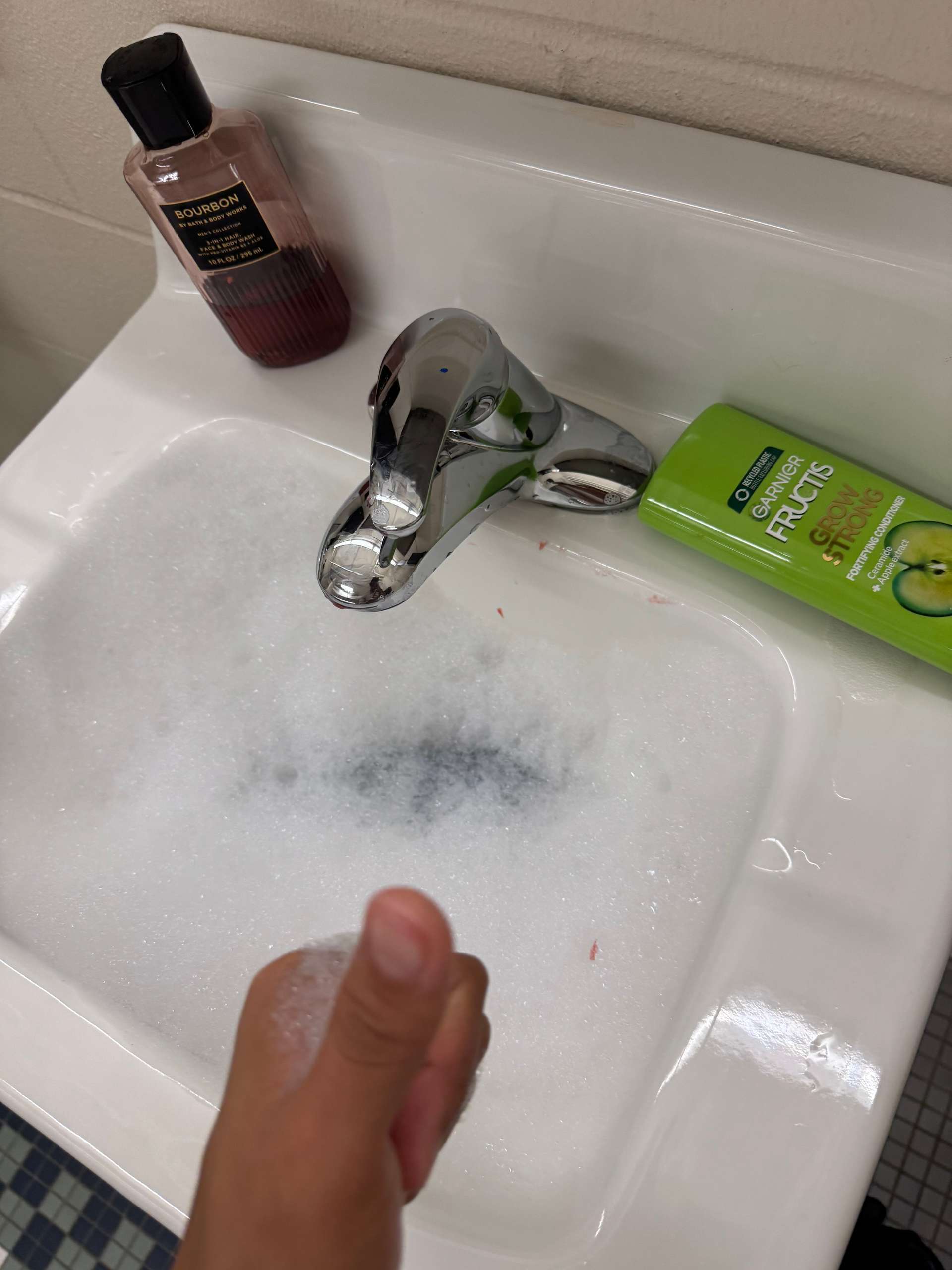 Clogged 1st sink