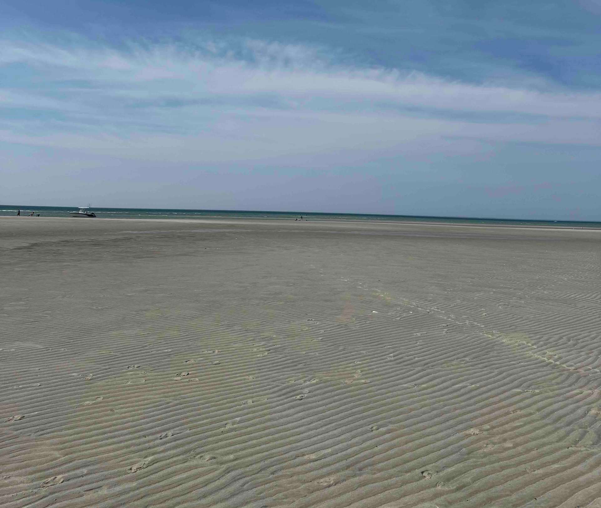 Ocean's knotted thoughts